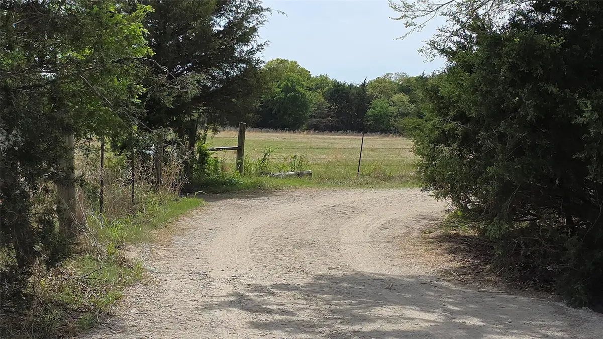 1975 County Road 1025, Ravenna, TX 75476 - #1