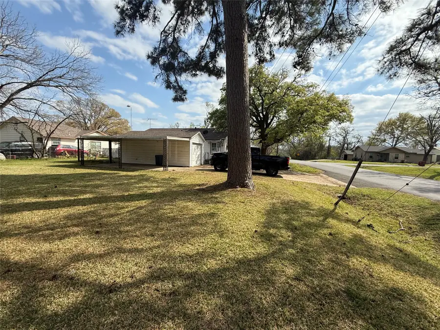 301 Boyd Loop, Bonham, TX 75418 - #3