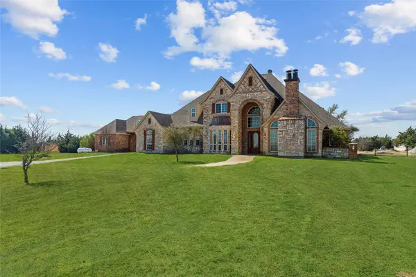 4026 Howard Road, Waxahachie, TX 75165