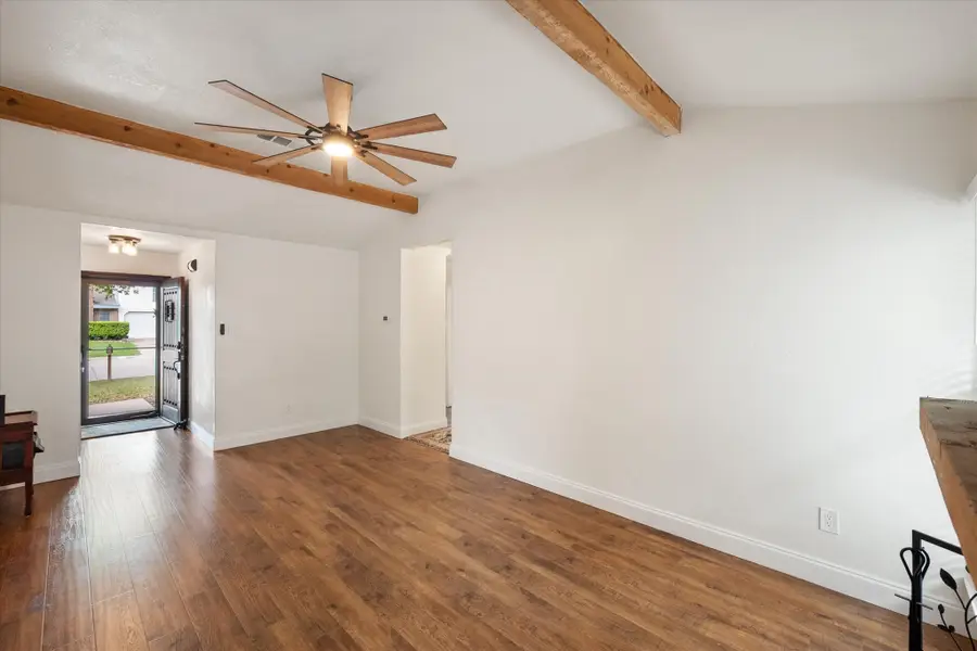 635 S Waxahachie Street, Mansfield, TX 76063 - #3