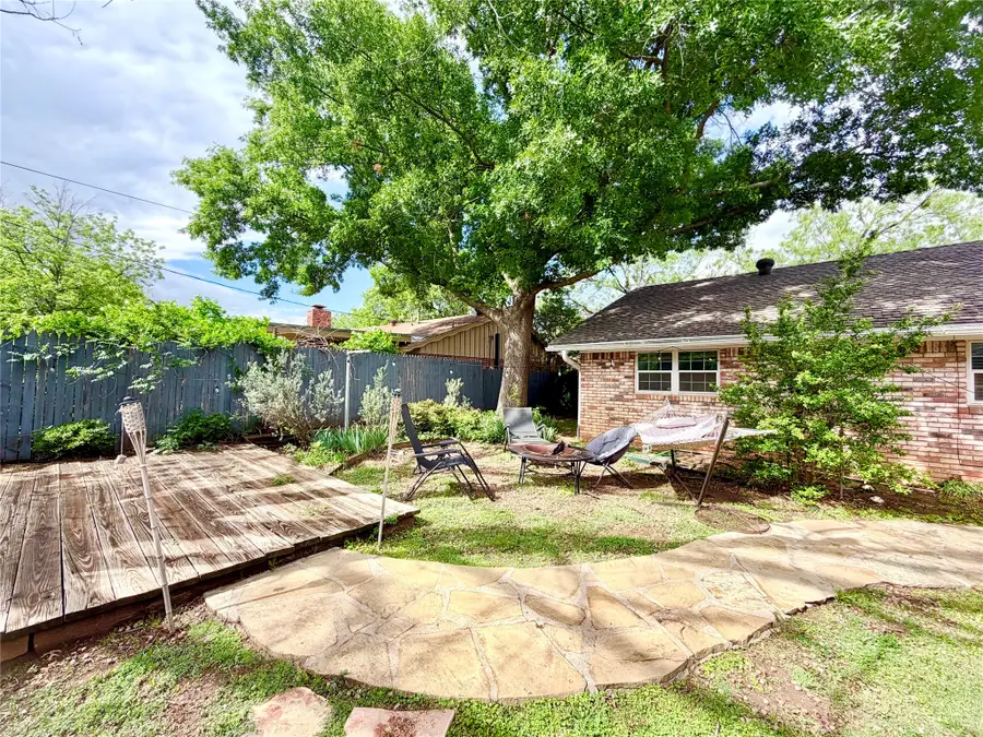 933 Avenue F, Abilene, TX 79601 - #3