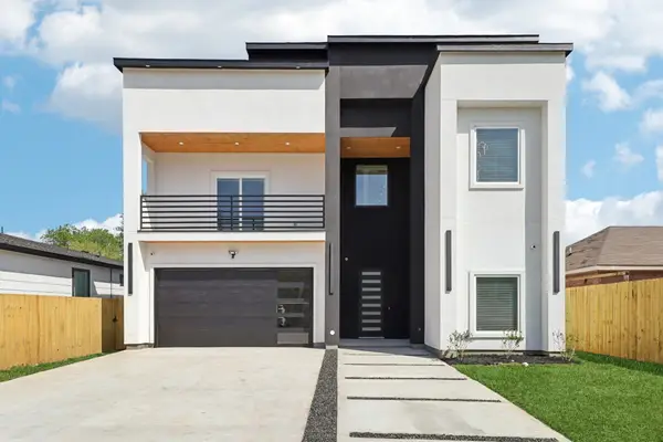 3513 Nomas Street, Dallas, TX 75216