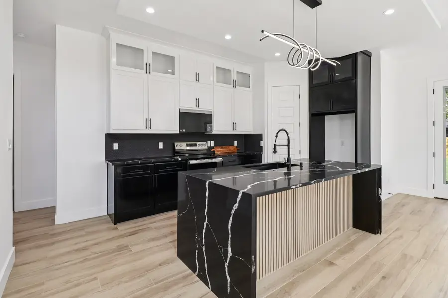 3513 Nomas Street, Dallas, TX 75212 - #3