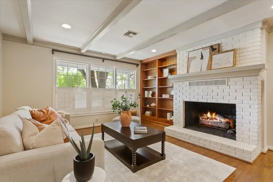 102 N 30th Street, Waco, TX 76710 - #3