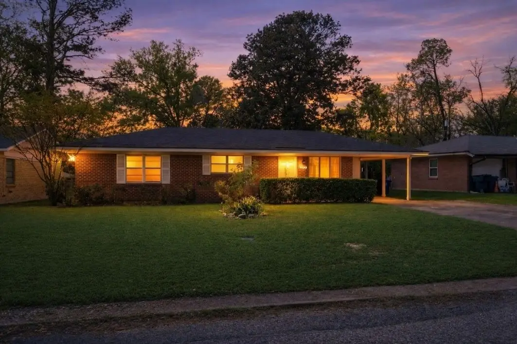 1129 Cloverdale Drive, Shreveport, LA 71118 - #1