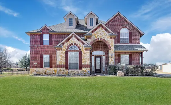 5024 Running Brook Drive, Joshua, TX 76058