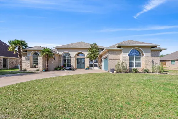 936 Queen Elizabeth Drive, Waco, TX 76657