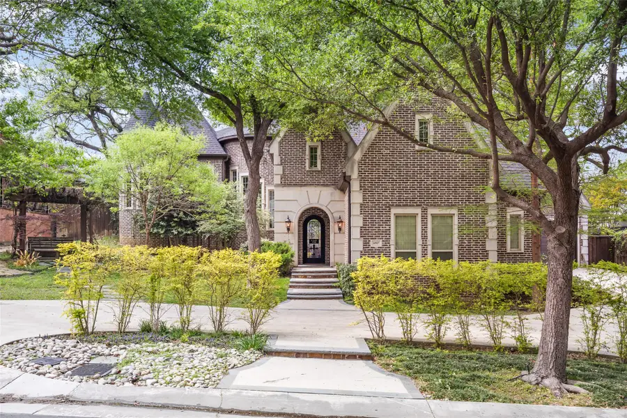 14907 Lake Forest Drive, Addison, TX 75254 - #2