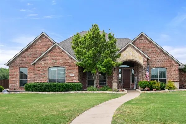 2010 Ashley Brooke Court, Midlothian, TX 76065