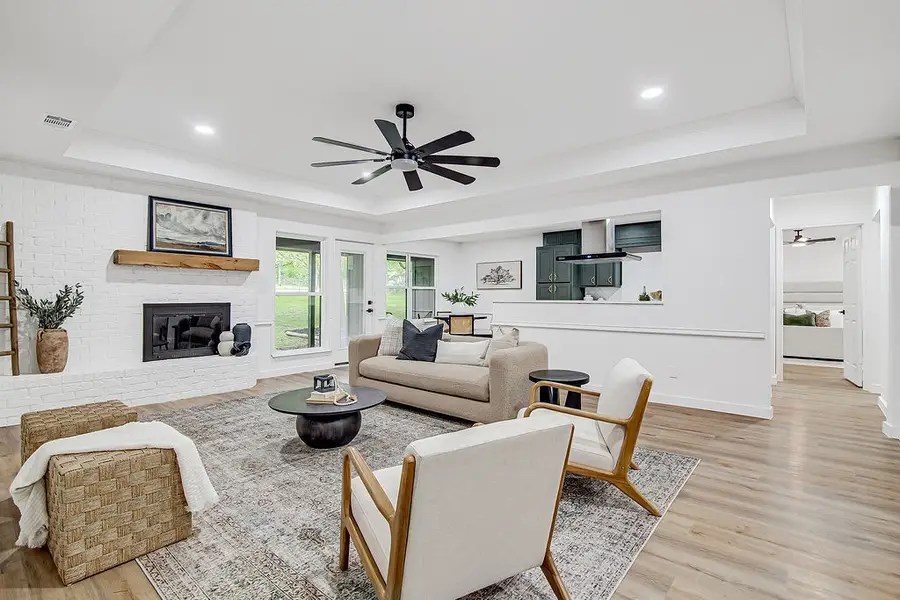 715 Pheasant Run, Burleson, TX 76028 - #3