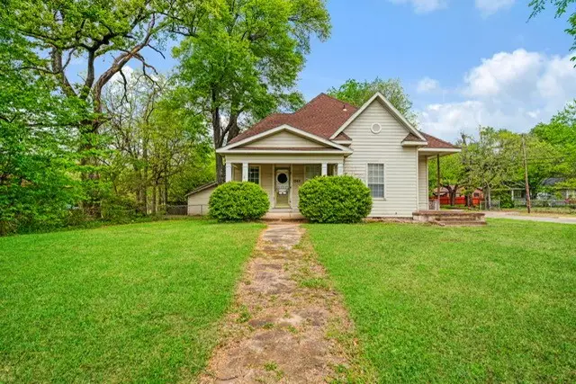 1363 Pine Bluff Street, Paris, TX 75460 - #1