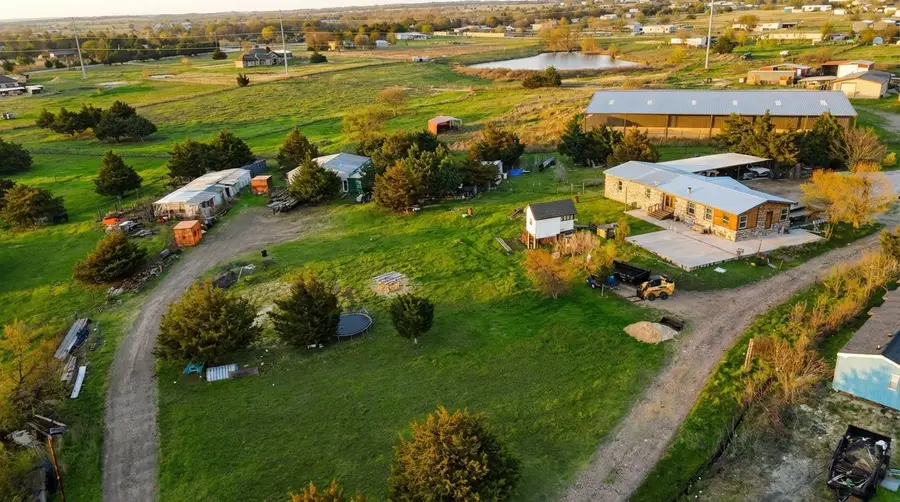 17613 Soman, Nevada, TX 75173 - #2