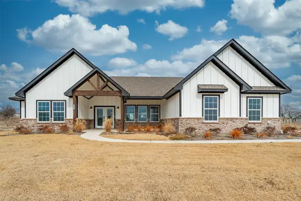 1021 Don Eve Court, Azle, TX 76020