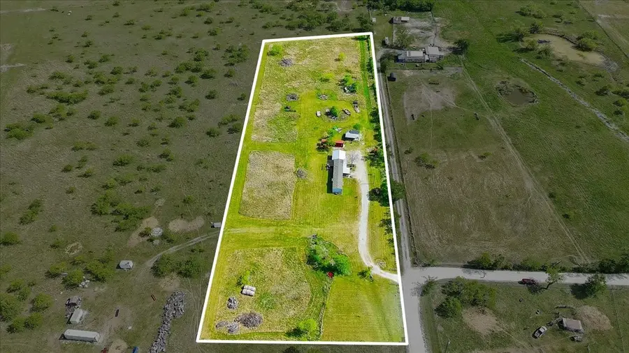 2647 NW County Road 1110, Corsicana, TX 75110 - #2