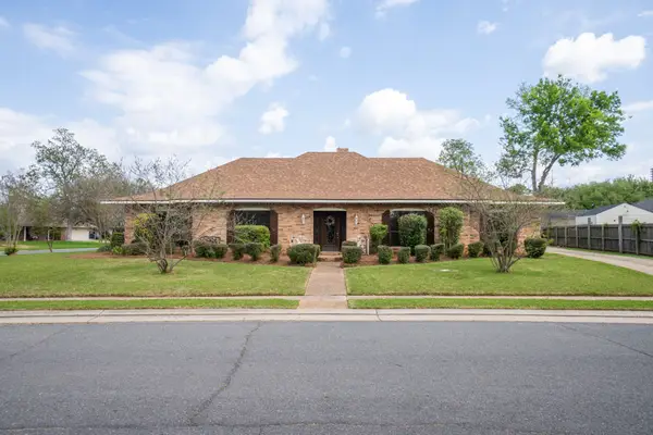 410 Highland Drive, Bossier City, LA 71111