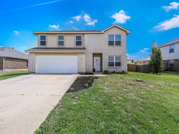 316 Spurlock Drive, Krum, TX 76249