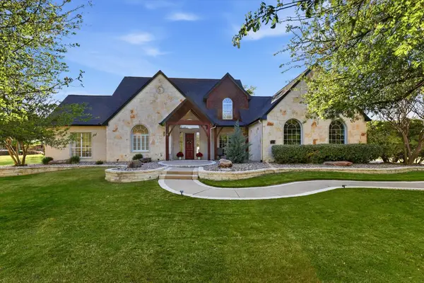 424 Preakness Place Road, Van Alstyne, TX 75495