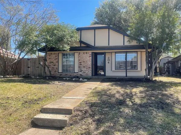 304 Crooked Lane, Mesquite, TX 75149