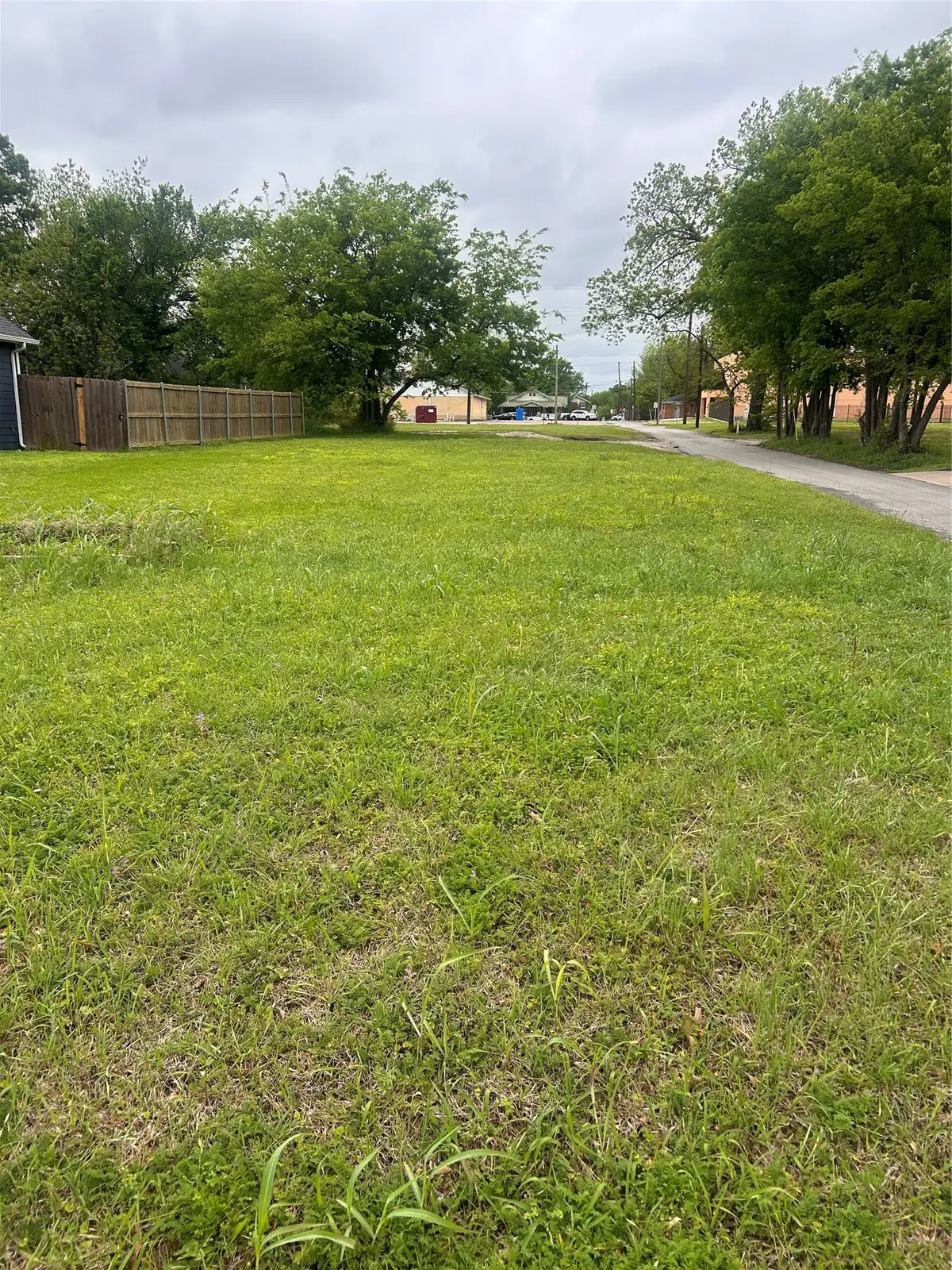 720 S Montgomery Street, Sherman, TX 75090 - #1