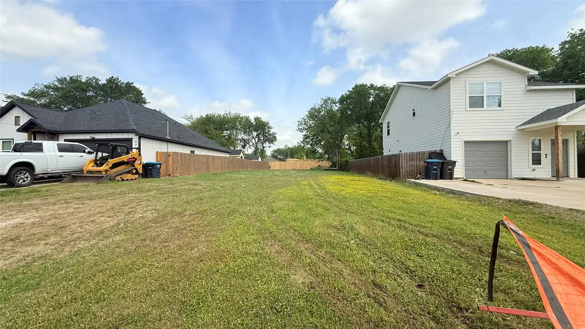 TBD Fitzhugh Avenue, Fort Worth, TX 76105 - #1