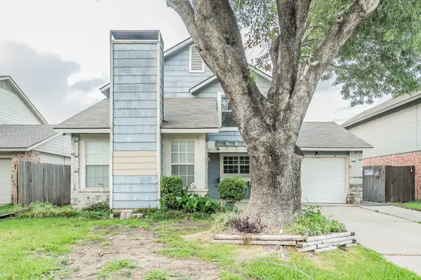 4633 Waterway Drive N, Fort Worth, TX 76137