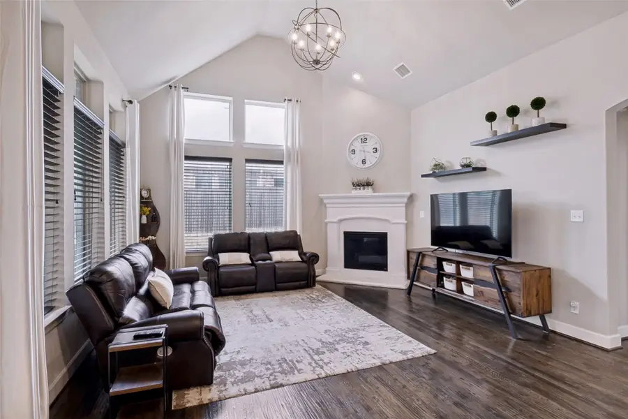 2805 Cole Castle Drive, Lewisville, TX 75056 - #2