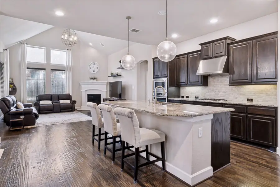 2805 Cole Castle Drive, Lewisville, TX 75056 - #3