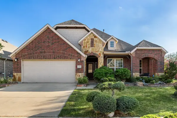 2100 Plamera Lane, Fort Worth, TX 76131