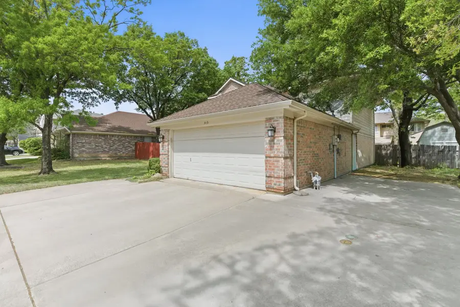 313 Georgian Oak Court, Lake Dallas, TX 75065 - #3