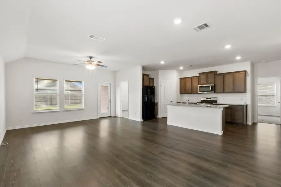 617 Calm Springs Drive, Princeton, TX 75407 - #2