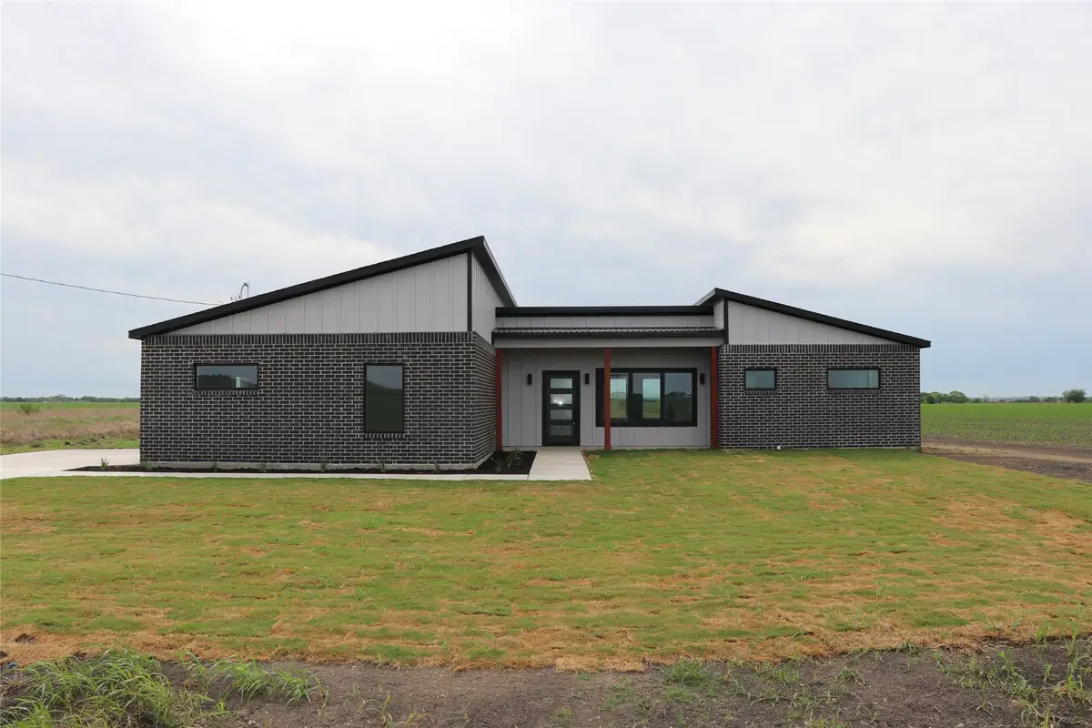 2091 Goodwyn Road, Avalon, TX 76623 - #1