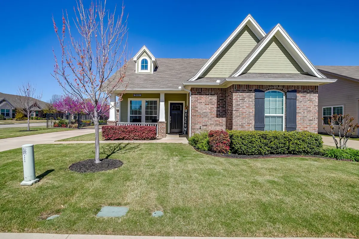 500 Heritage Trail, Burleson, TX 76028 - #1