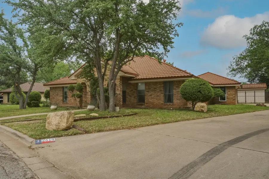 2618 Woodlake Drive, Abilene, TX 79606 - #2