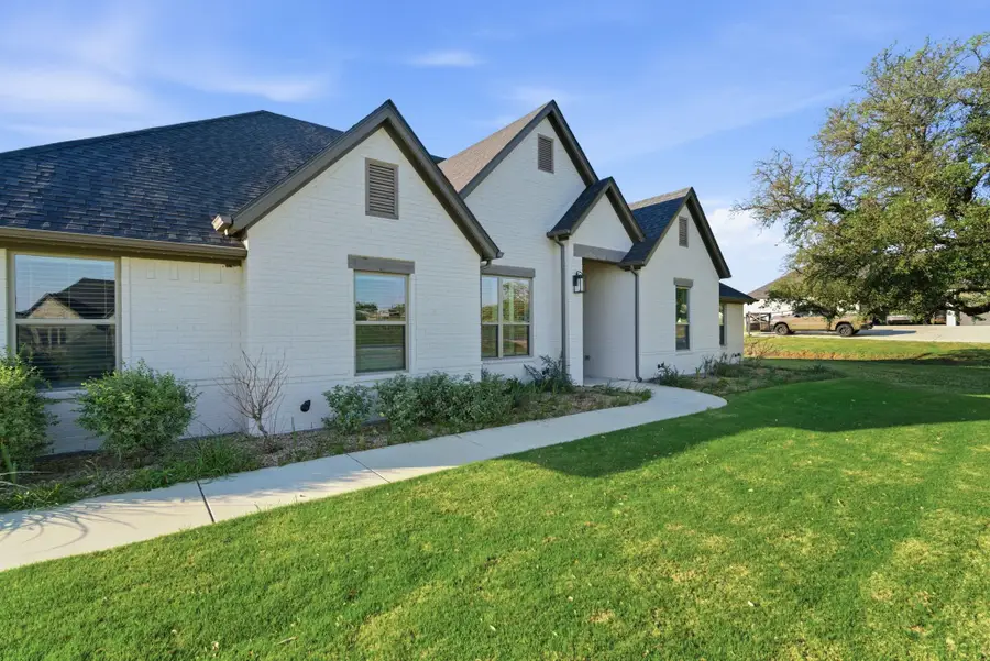 1016 Paradise Parkway, Poolville, TX 76487 - #2