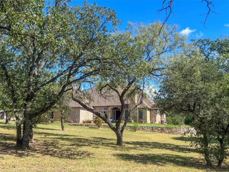 114 Redtail Court, Weatherford, TX 76088 - #2
