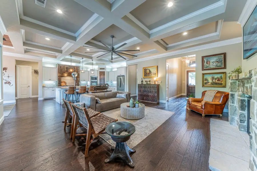 1208 Yosemite Way, Burleson, TX 76028 - #2