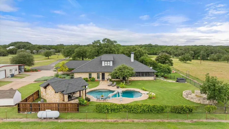 2560 Shady Oaks Circle, Glen Rose, TX 76043 - #3
