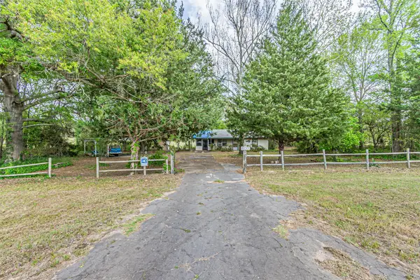 2239 S Fm 14, Mineola, TX 75773