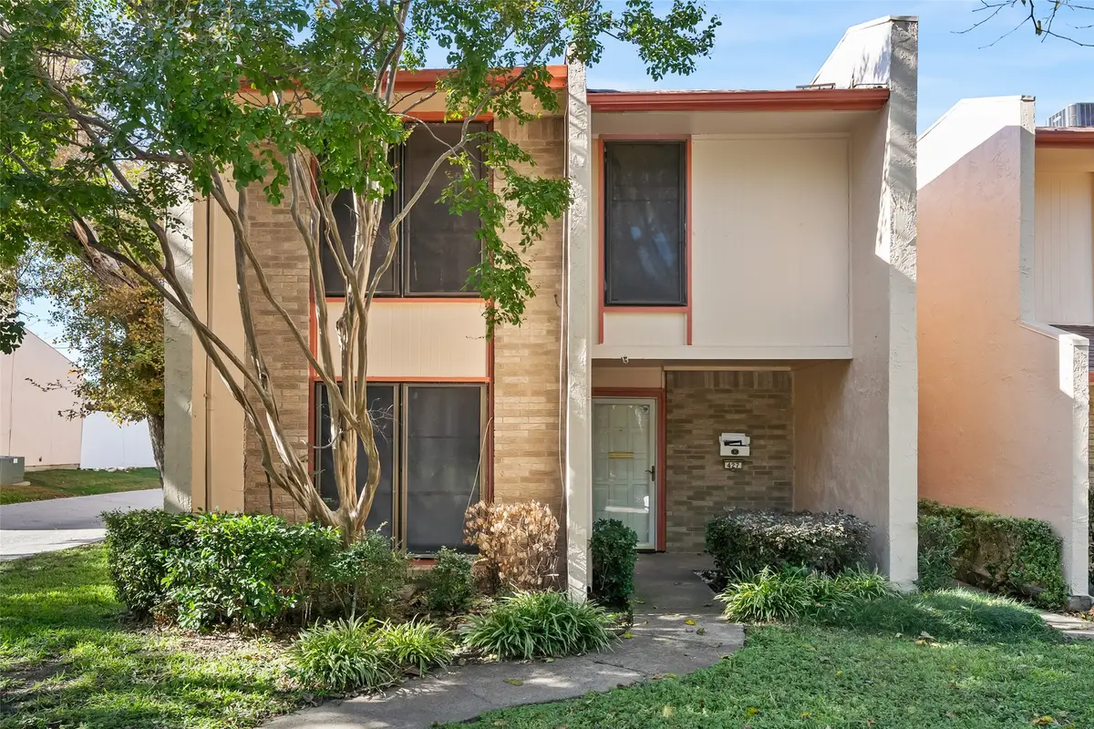 427 Arborview Drive, Garland, TX 75043 - #1