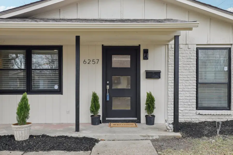 6257 Fenway Street, Dallas, TX 75217 - #2
