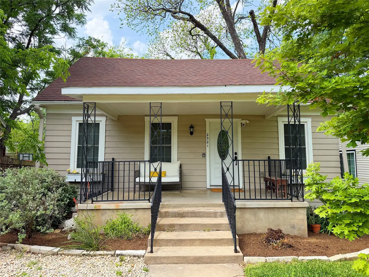2521 Washington Avenue, Waco, TX 76710 - #1