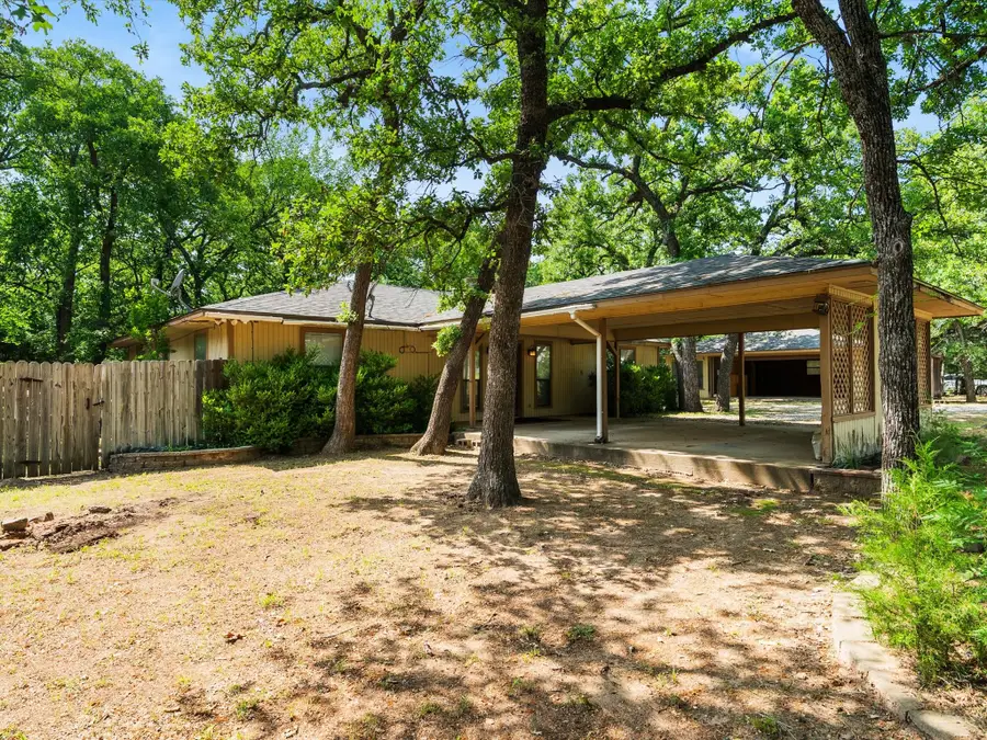 217 Colt Drive, Gainesville, TX 76240 - #3