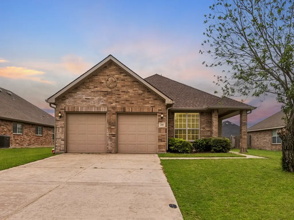 210 Silver Spur Drive, Waxahachie, TX 75165 - #1