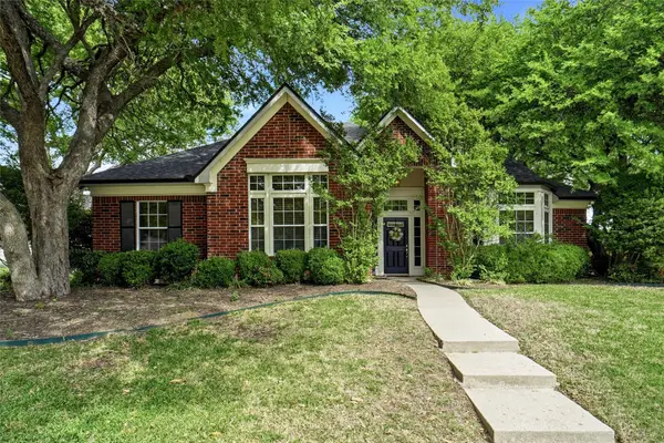 2004 Kings Drive, Flower Mound, TX 75028