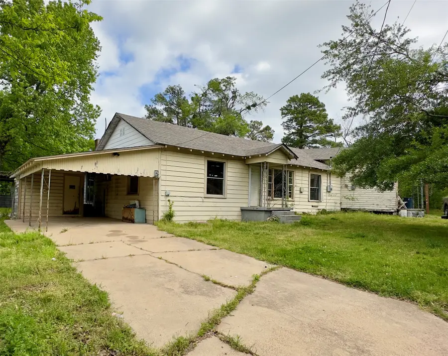 208 Anglin Street, Sulphur Springs, TX 75482 - #2