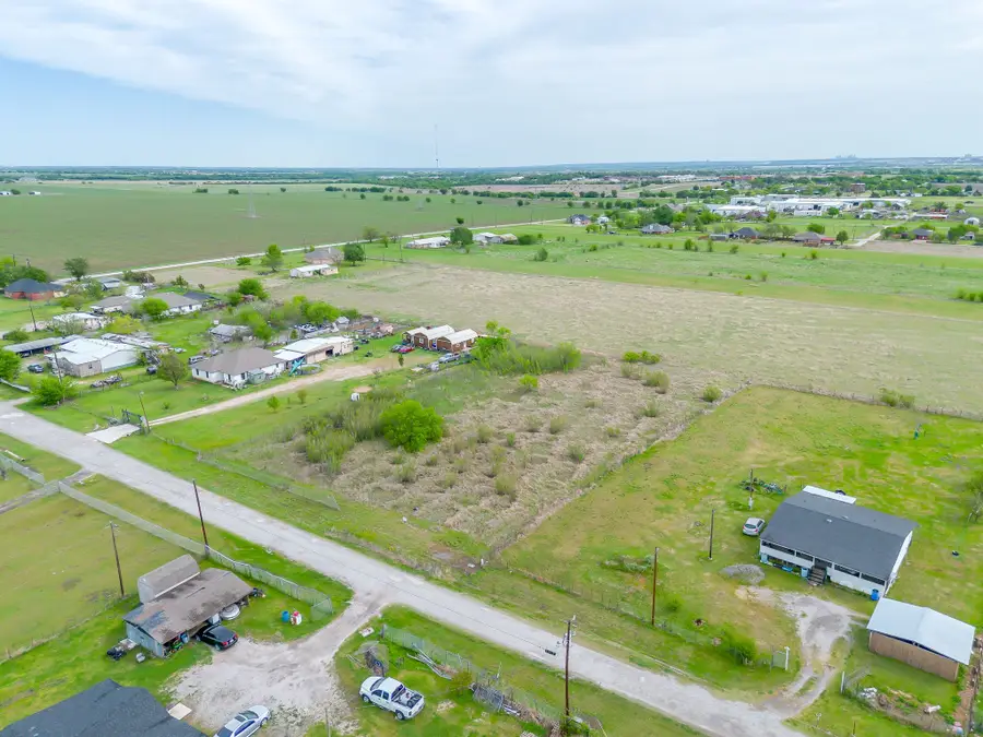 1019 Yunnan Street, Venus, TX 76084 - #3