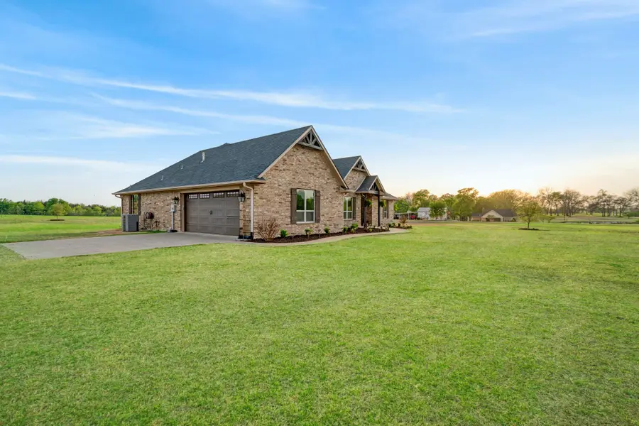 1390 County Road 3500, Honey Grove, TX 75446 - #2