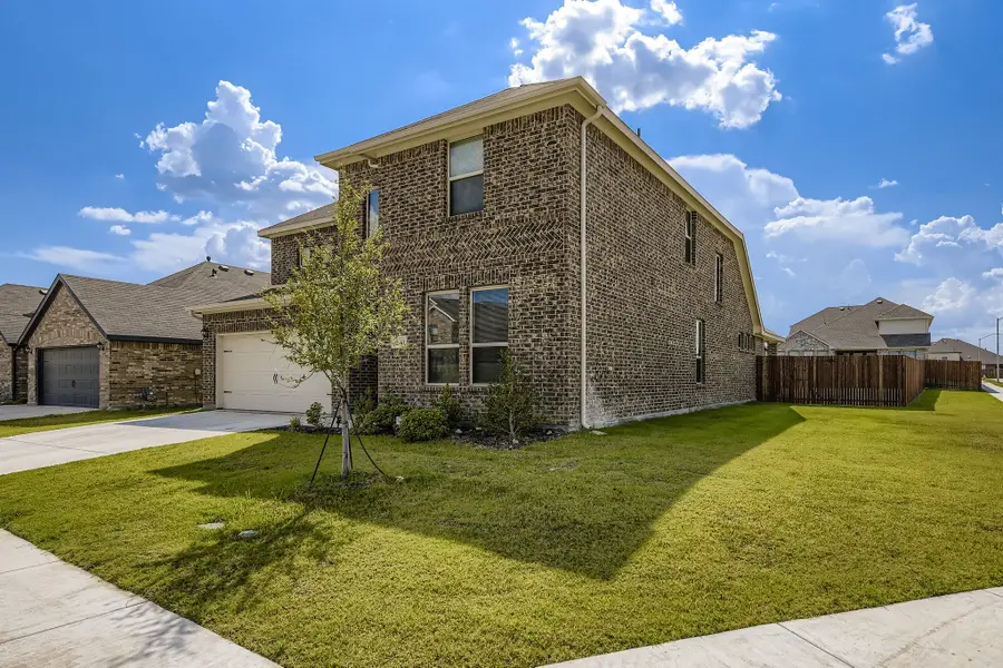 5961 Halls Lake Loop, Fort Worth, TX 76179 - #2