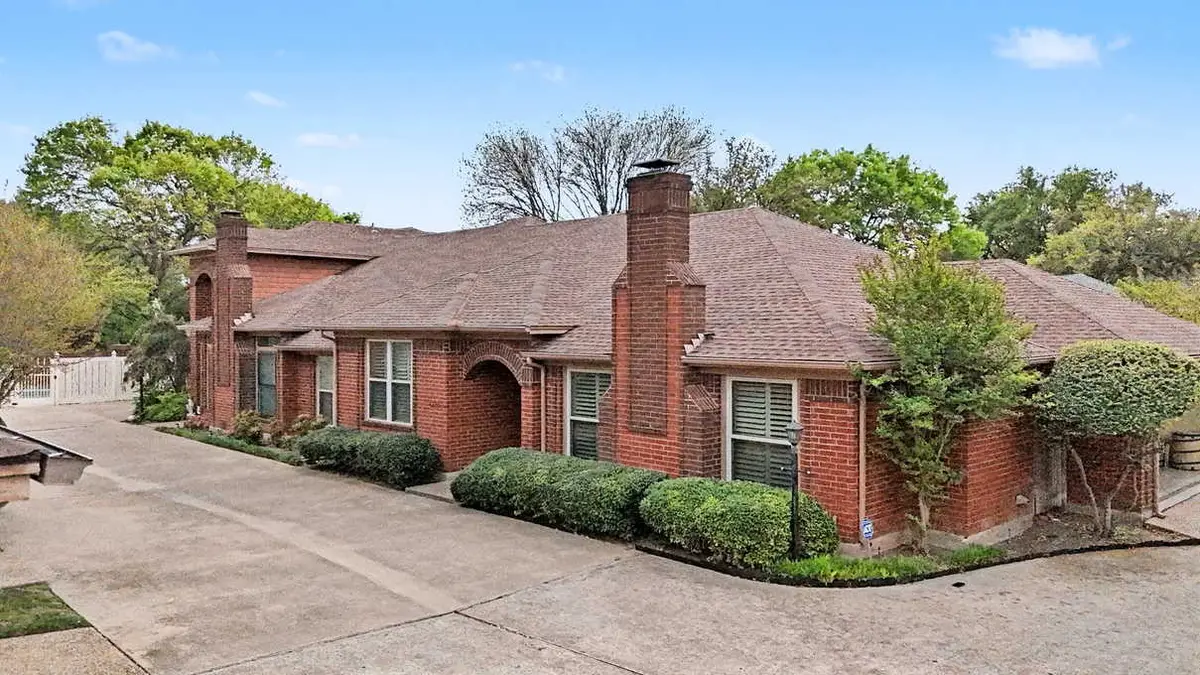 6609 Waterwood Circle, Benbrook, TX 76132 - #1