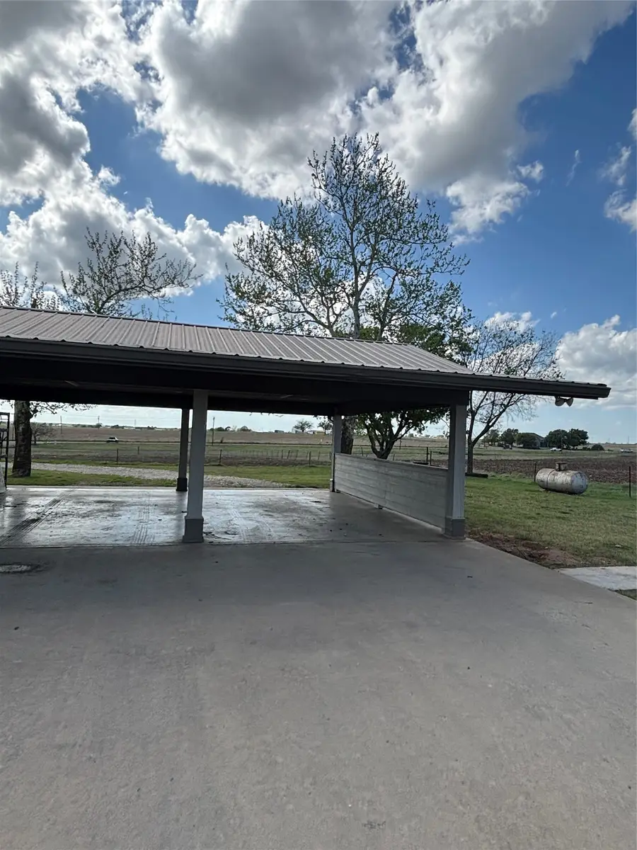 3949 County Road 302, Muenster, TX 76252 - #3
